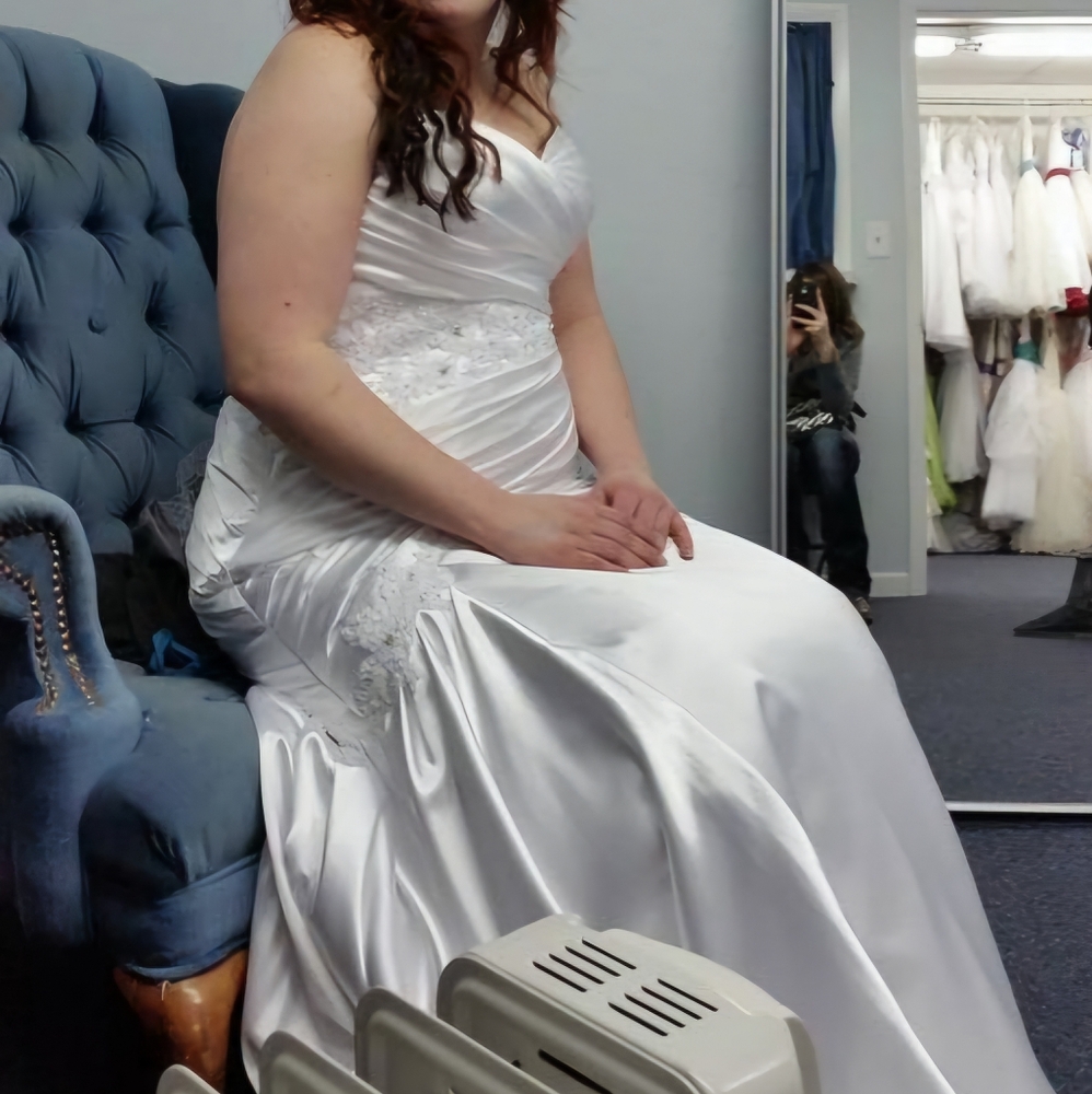 Maggie Sottero White Satin Wedding Dress Size 18